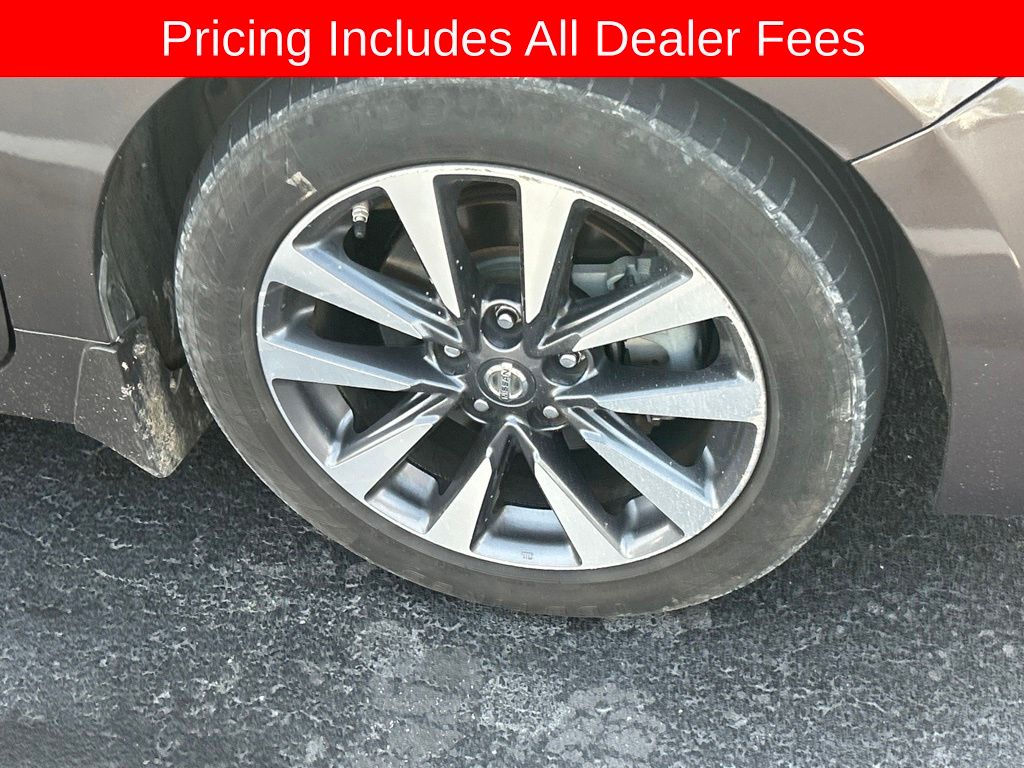 Used 2016 Nissan Altima SV with VIN 1N4AL3AP5GC135160 for sale in Greer, SC