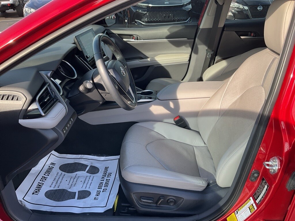 2024 Toyota Camry XLE photo 2