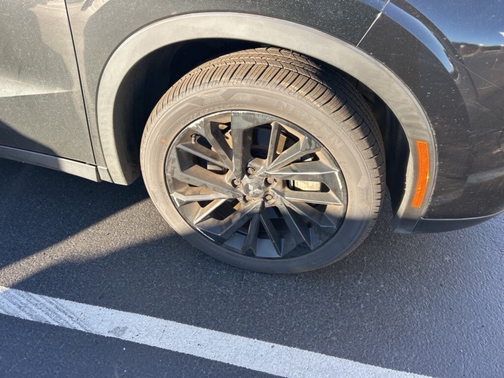 2022 Mitsubishi Outlander SE photo 2