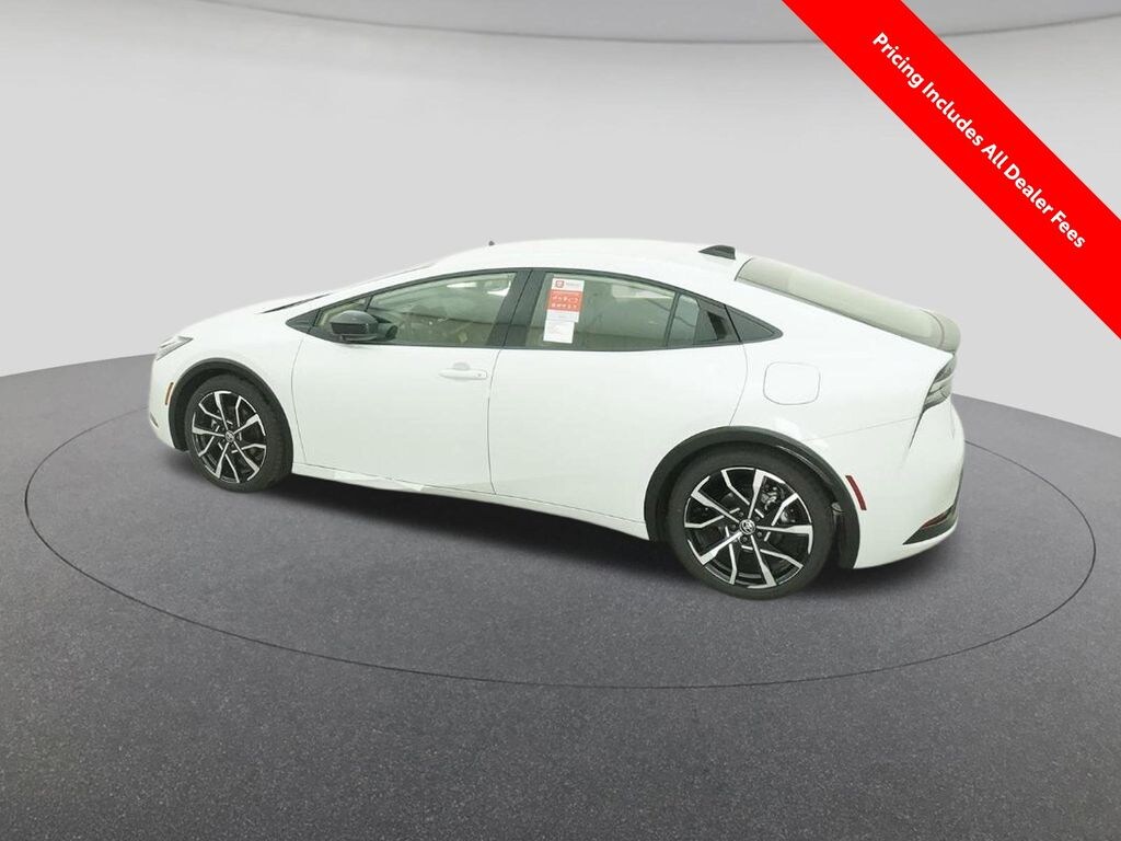 New 2026 Toyota Prius Plug-in Hybrid XSE Hatchback