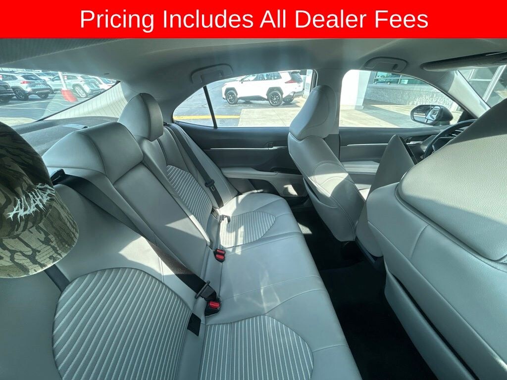 Used 2022 Toyota Camry SE Sedan