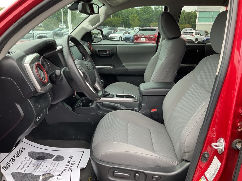 Used 2022 Toyota Tacoma SR5 with VIN 3TYAZ5CN2NT023738 for sale in Greer, SC