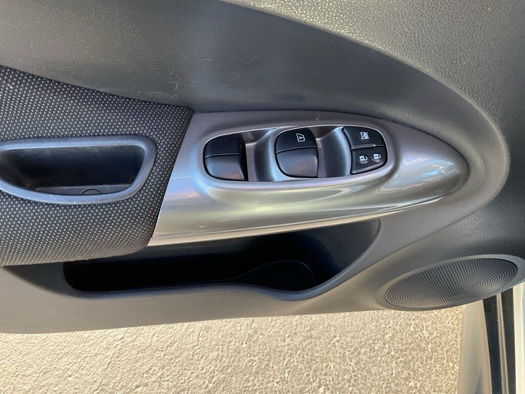 Used 2013 Nissan Juke S SUV