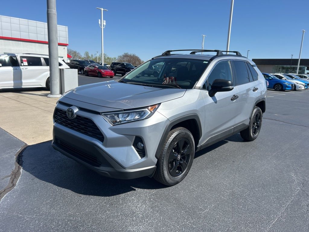 2020 Toyota RAV4 XLE