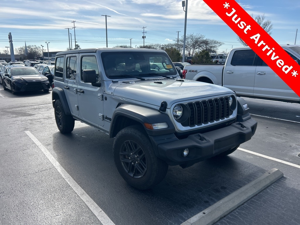 2024 Jeep Wrangler 4-Door Sport S's photo