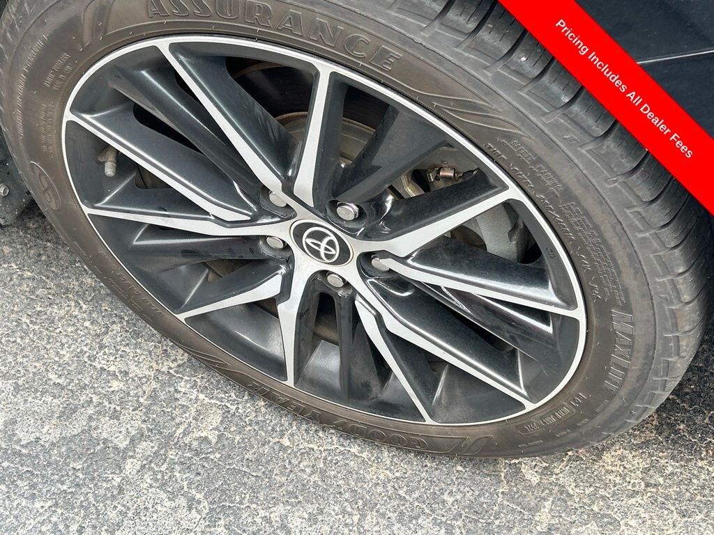 Used 2023 Toyota Camry SE Sedan