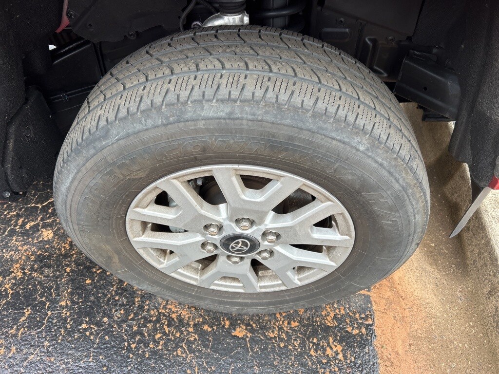 Used 2024 Toyota Tacoma SR Truck