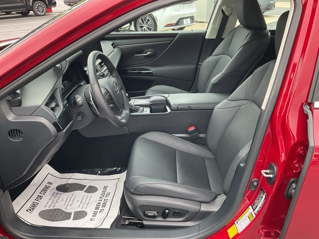 Used 2022 Lexus ES 350 with VIN 58ADZ1B12NU118123 for sale in Greer, SC