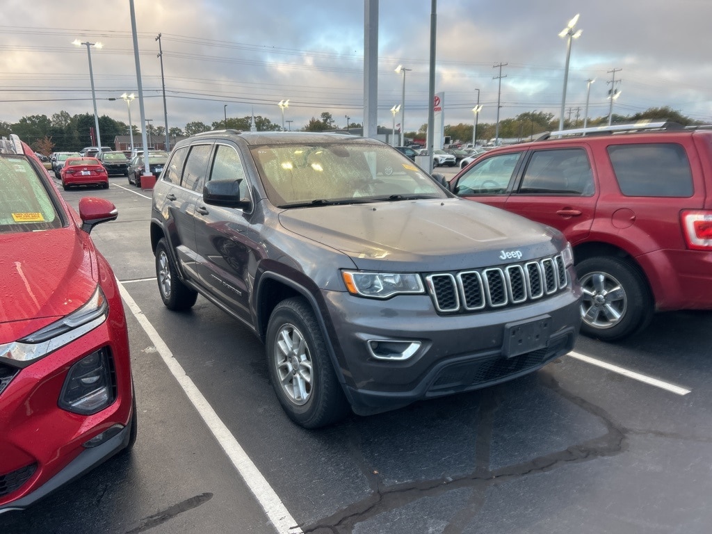 Used 2018 Jeep Grand Cherokee Laredo 4x4 SUV