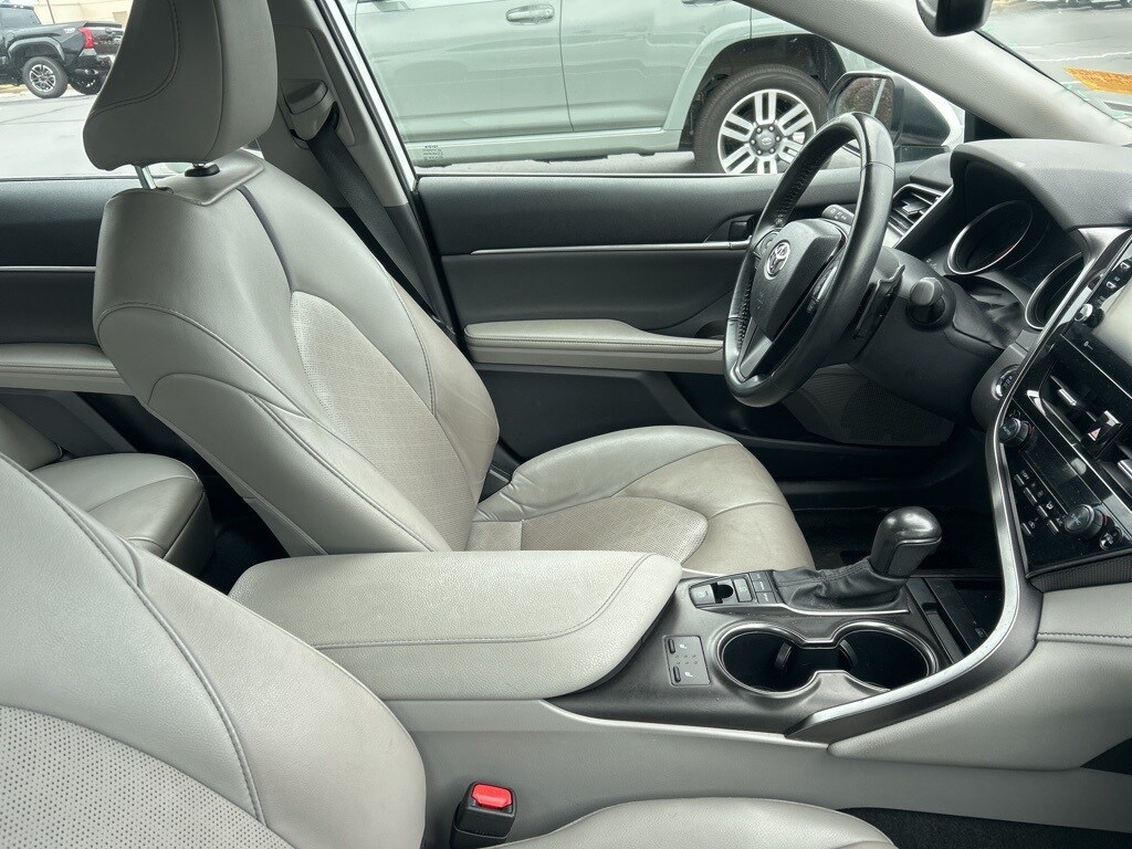 2024 Toyota Camry XSE photo 2