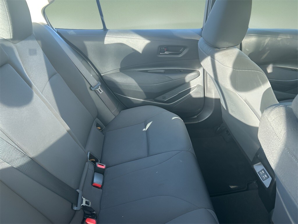 2024 Toyota Corolla LE photo 4