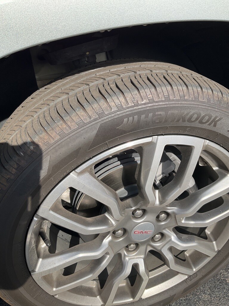 2023 Gmc Terrain Denali photo 2