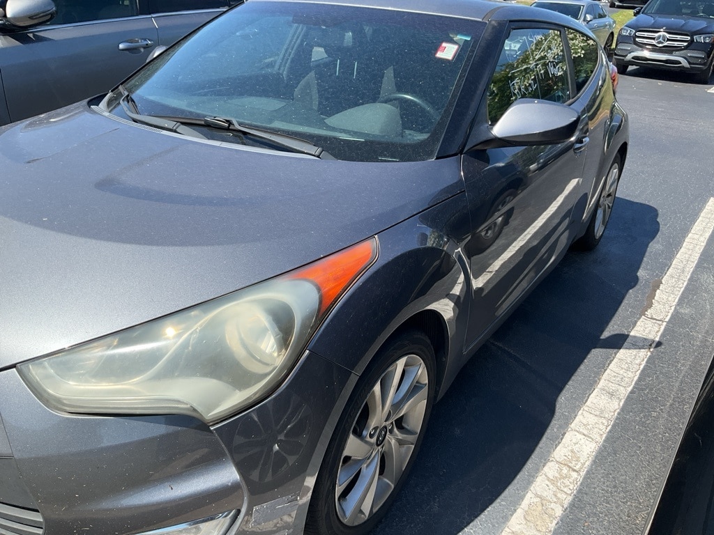 Used 2017 Hyundai Veloster Base with VIN KMHTC6AD9HU306719 for sale in Greer, SC