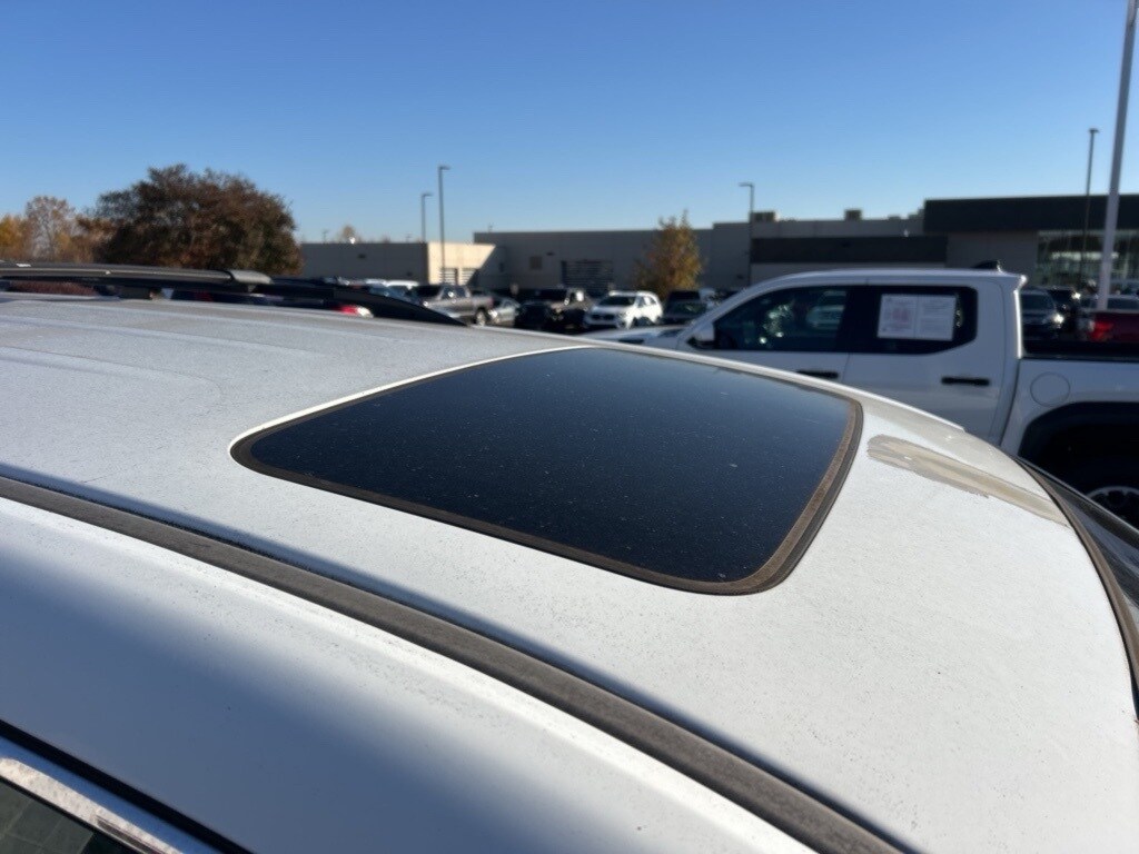 Used 2010 Honda Odyssey EX-L Minivan/Van