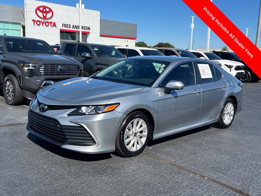 2024 Toyota Camry LE