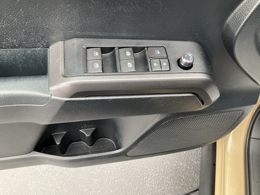 2018 Toyota Tacoma TRD Off-Road V6 photo 4