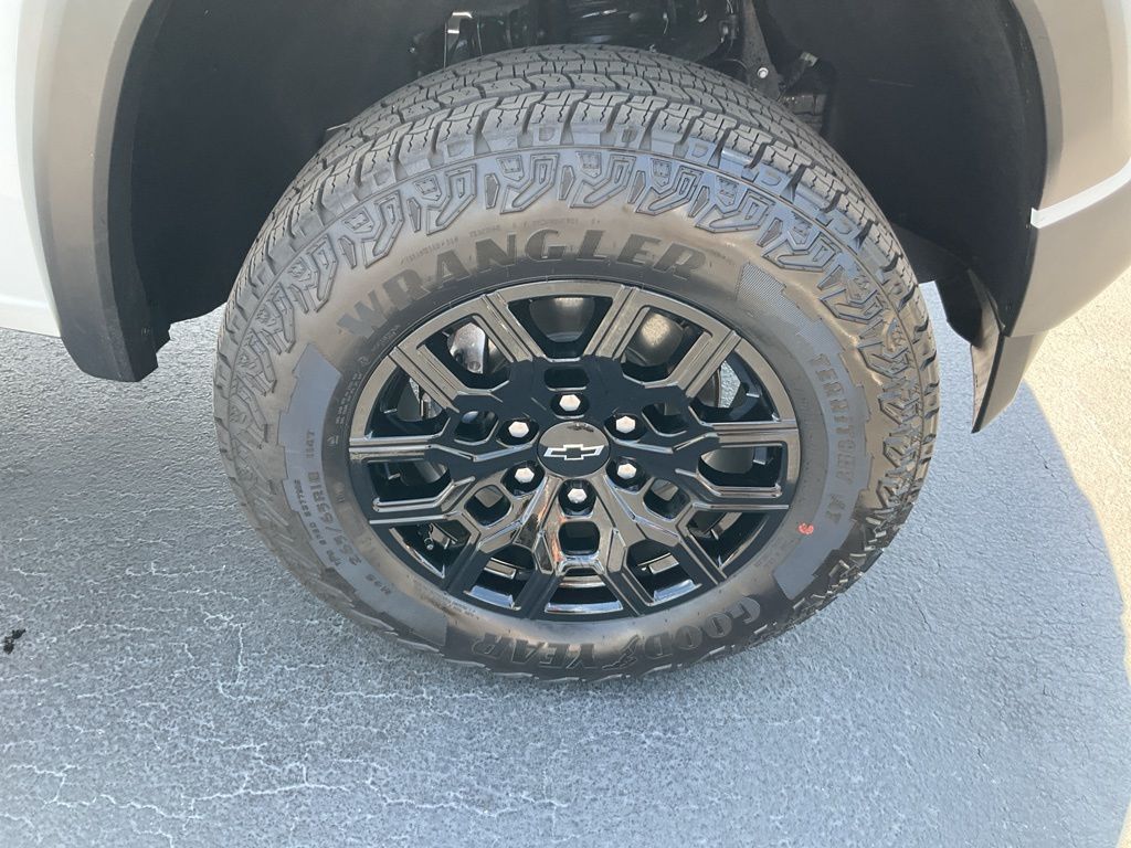 2026 Chevrolet Colorado Trail Boss - Photo 24