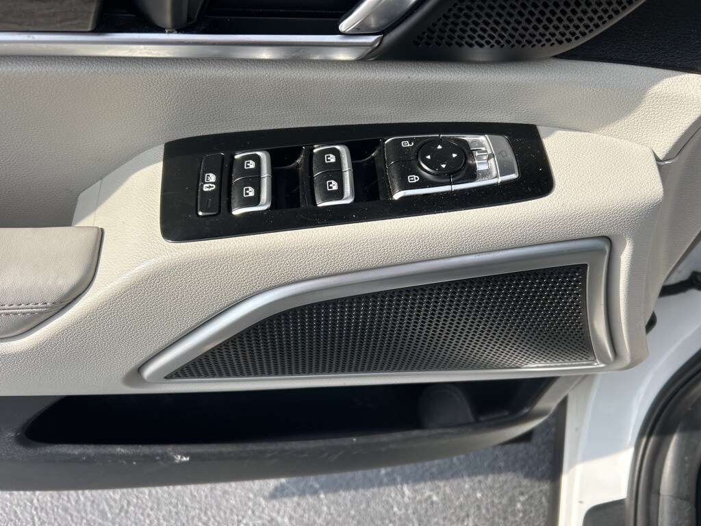 2020 Kia Telluride EX photo 3