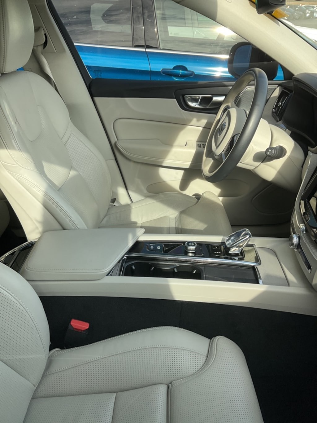 Used 2022 Volvo XC60 B5 AWD Inscription SUV