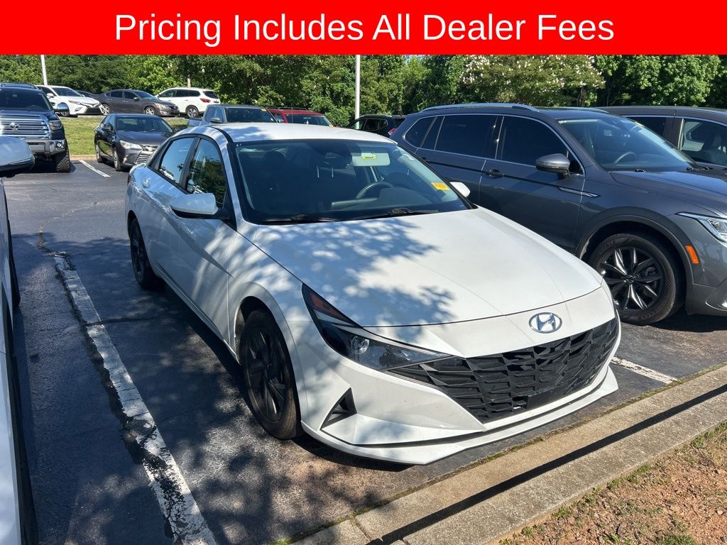 2022 Hyundai Elantra 2.0 SEL IVT SULEV's photo