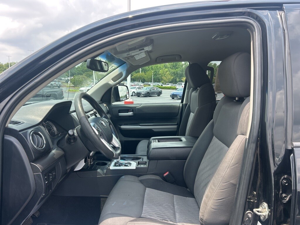 Used 2016 Toyota Tundra SR5 with VIN 5TFUW5F13GX563574 for sale in Greer, SC