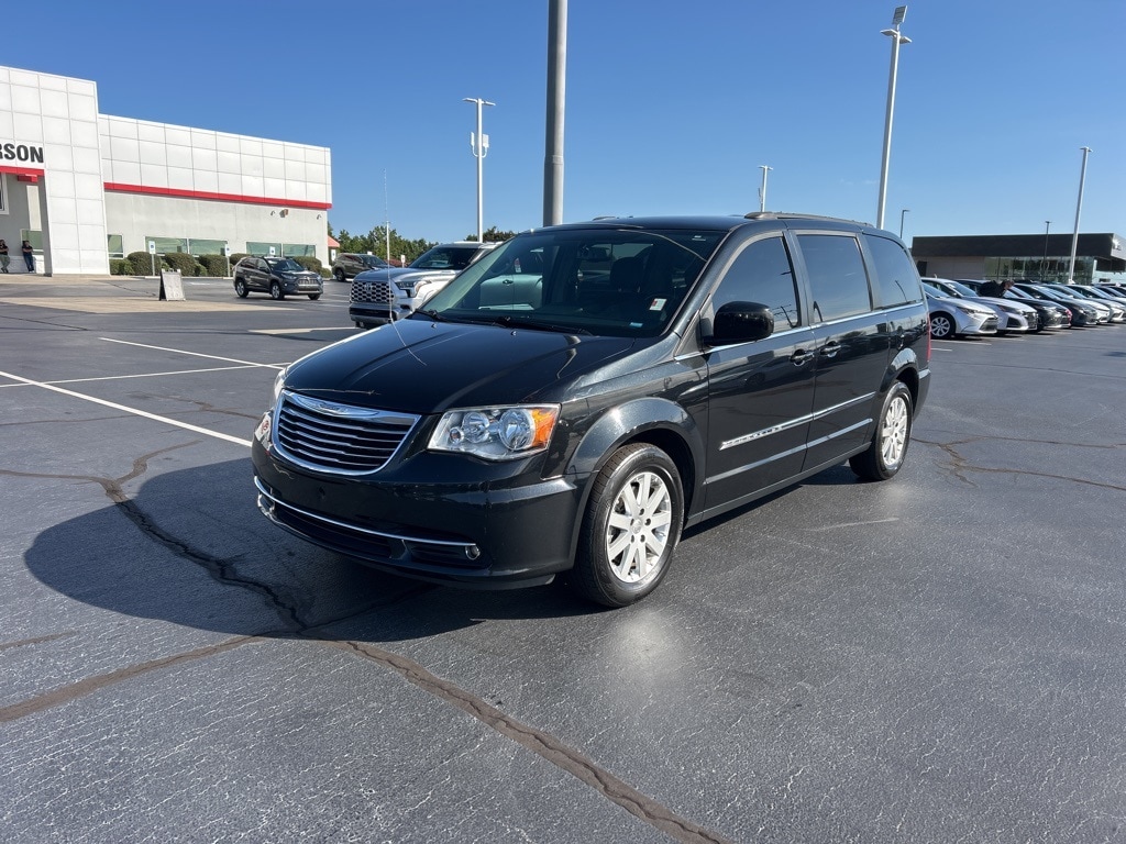 2016 Chrysler Town & Country