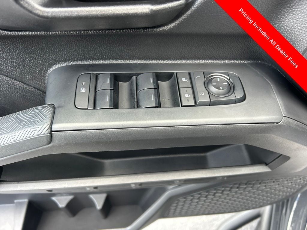 Used 2025 Toyota Tacoma SR Truck