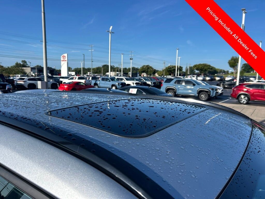 Used 2022 Toyota Highlander XSE SUV