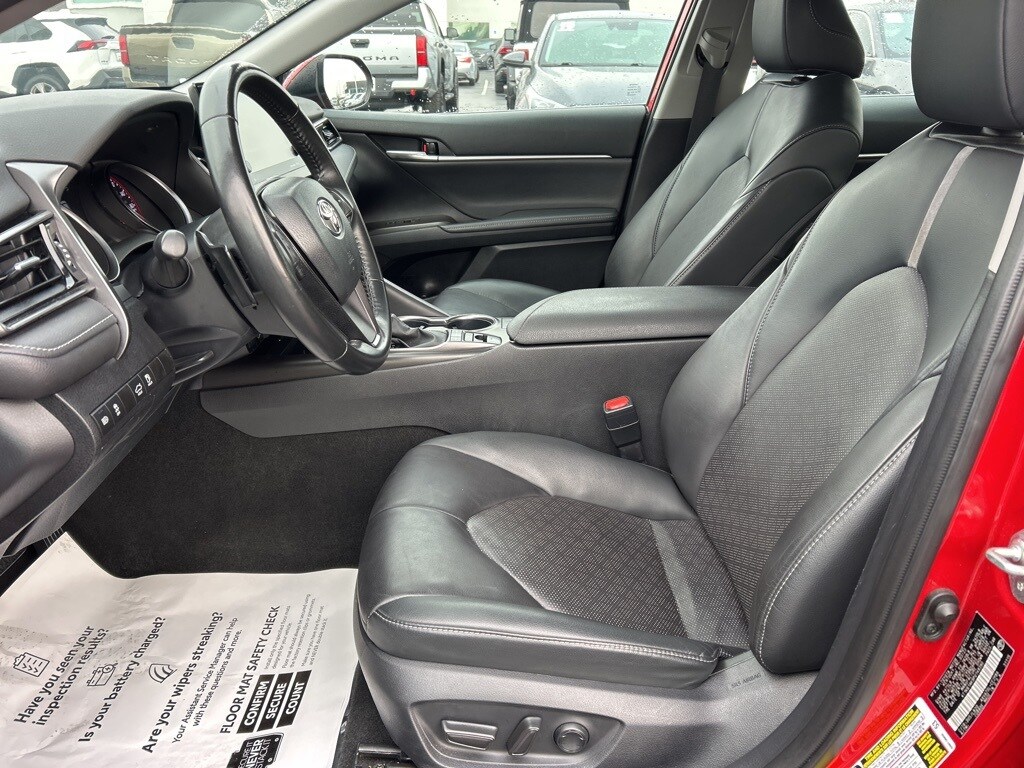 2023 Toyota Camry XSE photo 2