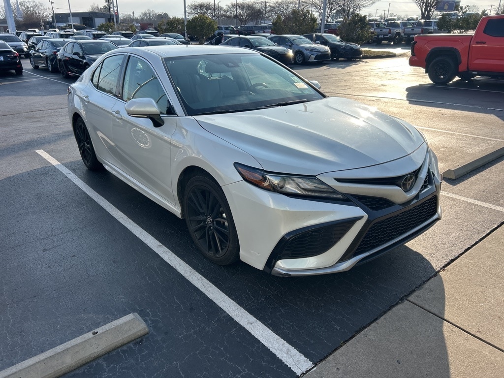 2024 Toyota Camry XSE's photo