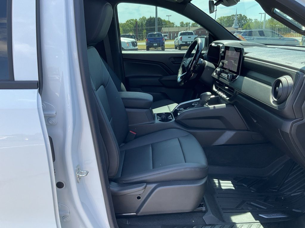 2026 Chevrolet Colorado Trail Boss - Photo 21