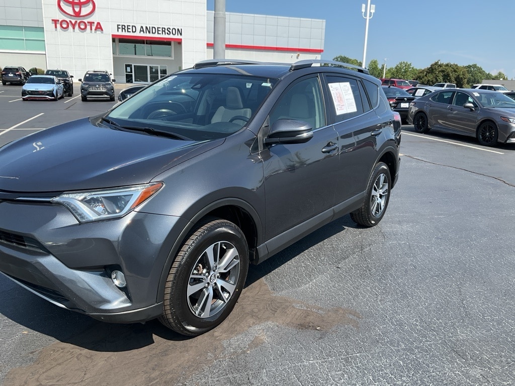 2017 Toyota RAV4