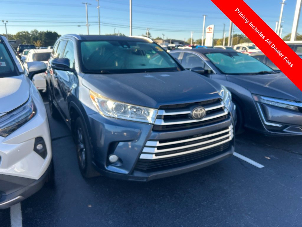 Used 2018 Toyota Highlander XLE V6 SUV