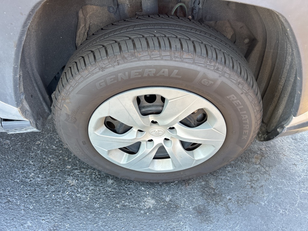 Used 2023 Toyota RAV4 LE with VIN 2T3K1RFV4PC245307 for sale in Kansas City