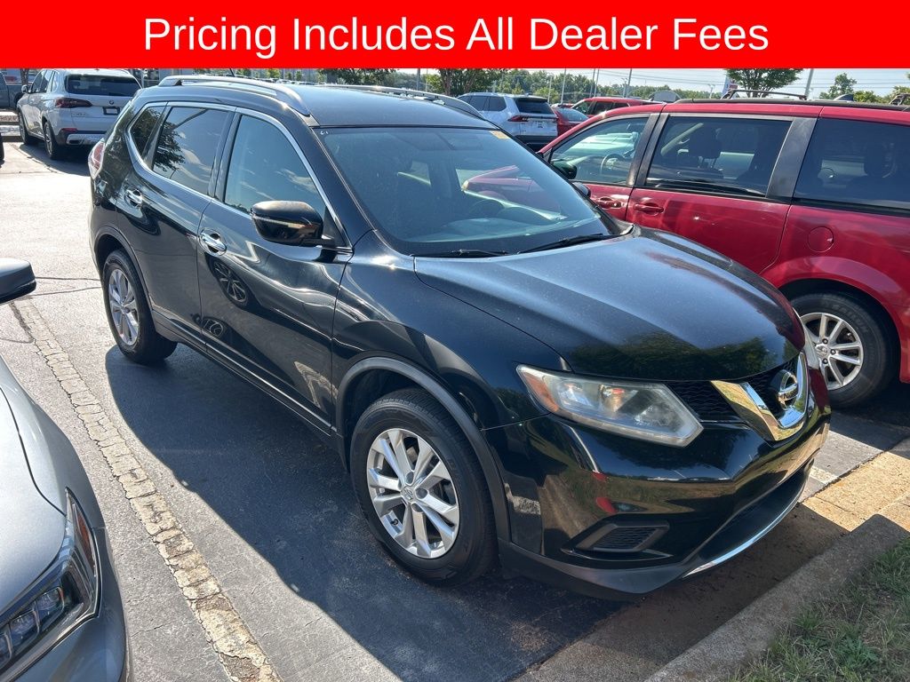 2015 Nissan Rogue SV FWD's photo