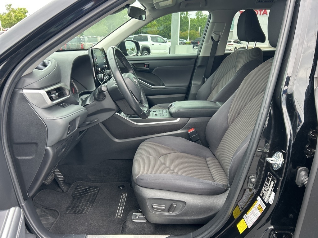 Certified 2022 Toyota Highlander LE with VIN 5TDBZRBH6NS213593 for sale in Greer, SC