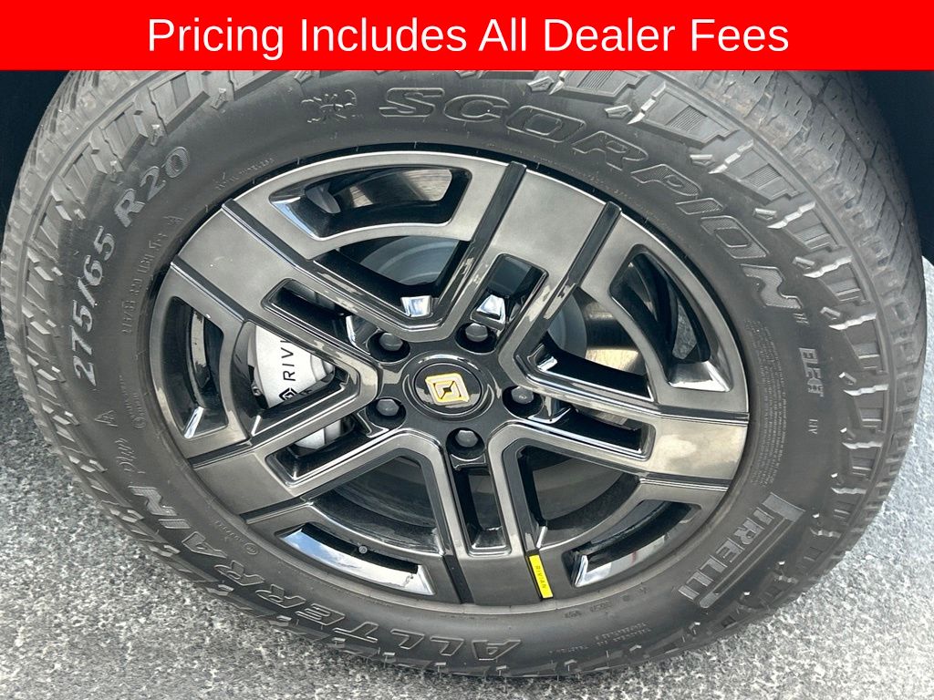 Used 2025 Rivian R1S Adventure with VIN 7PDSGBBA0SN048473 for sale in Greer, SC