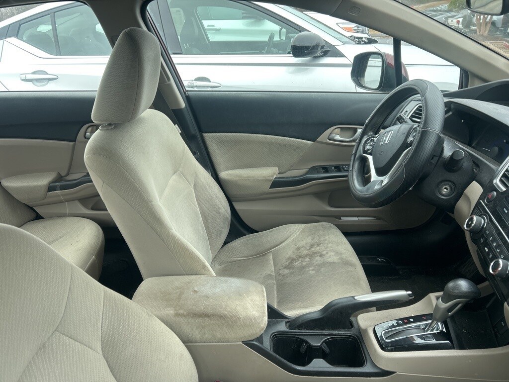 2013 Honda Civic LX photo 2