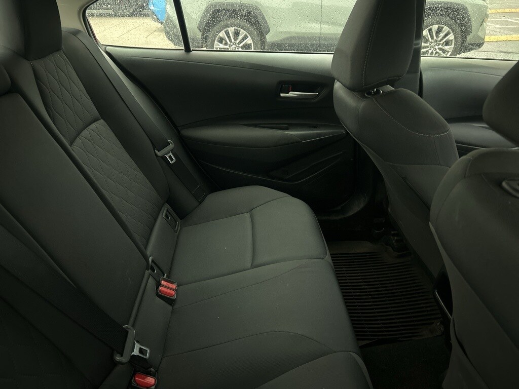 Used 2020 Toyota Corolla LE Sedan