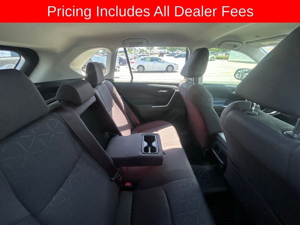 Used 2025 Toyota RAV4 Hybrid XLE SUV