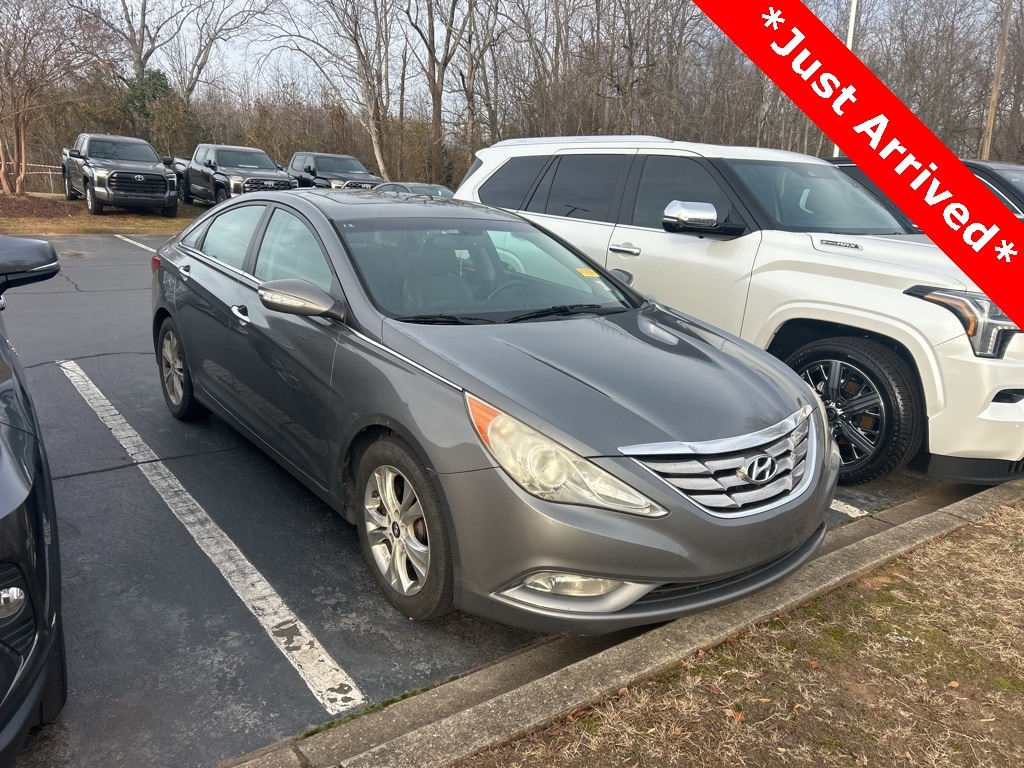 2011 Hyundai Sonata Limited's photo
