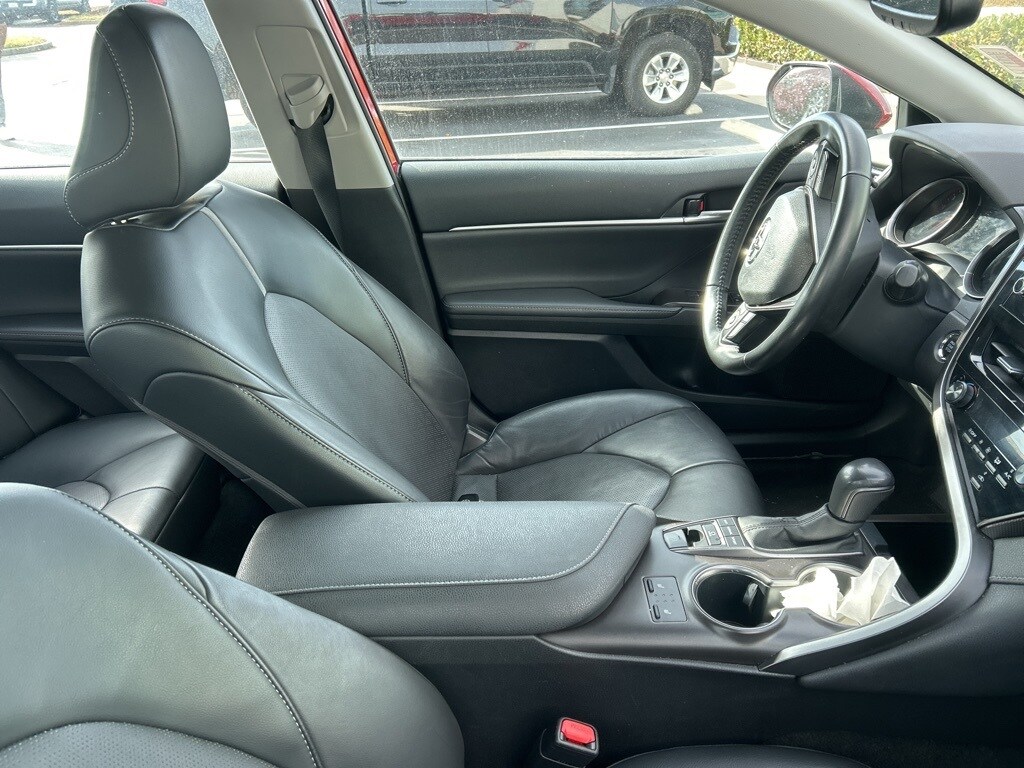2023 Toyota Camry XSE photo 2
