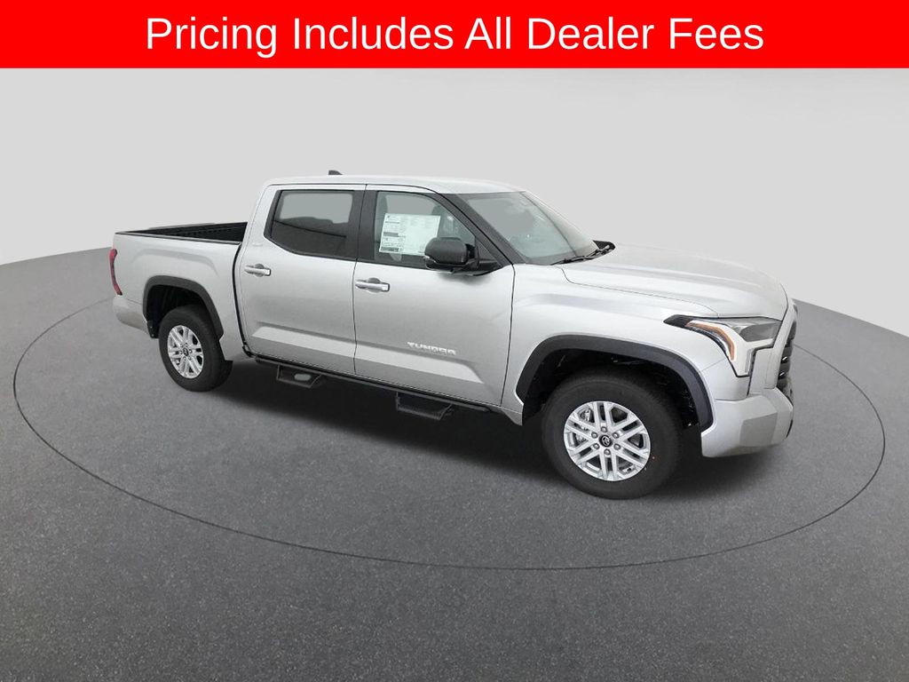 2026 Toyota Tundra SR5 - Photo 12