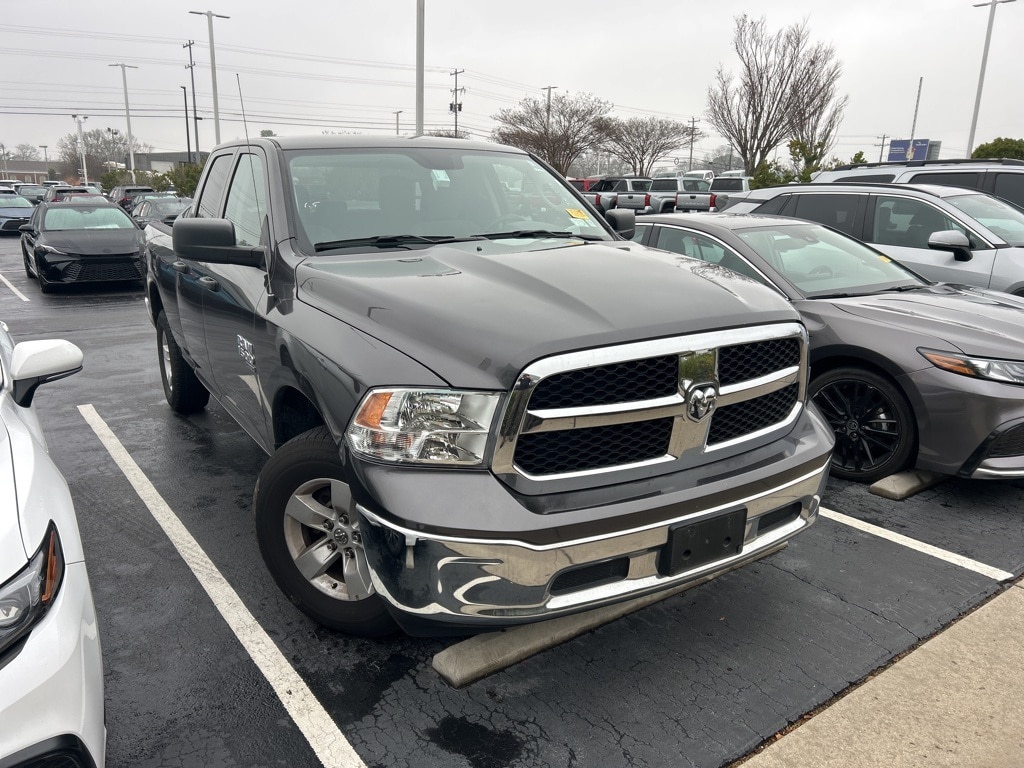 2024 RAM Ram 1500 Classic SLT's photo