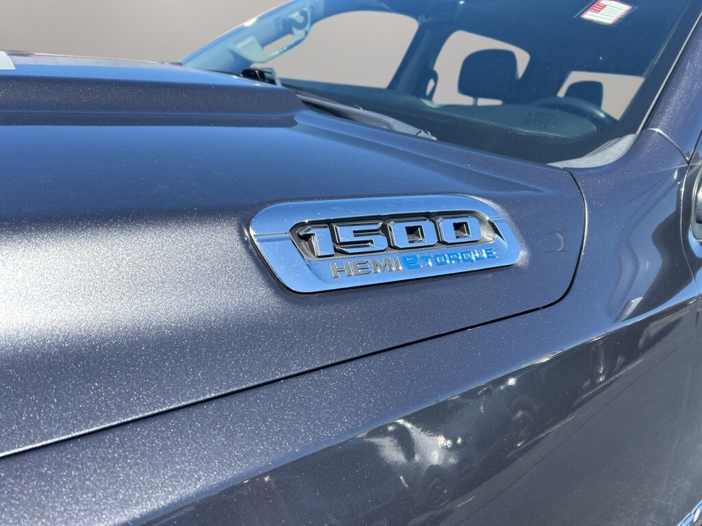 2021 Ram 1500 Laramie photo 2