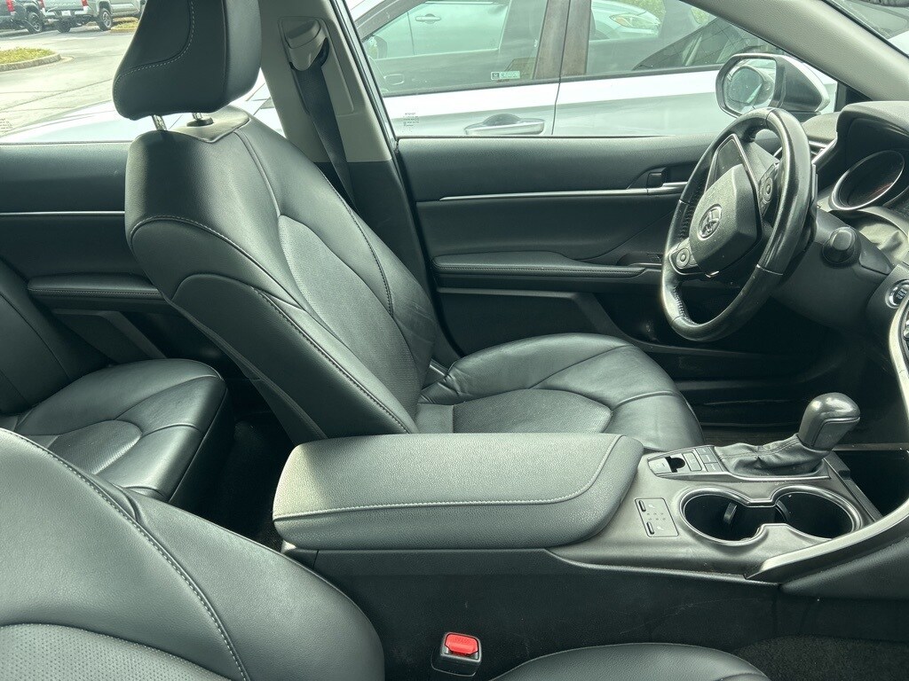 2024 Toyota Camry XSE photo 3