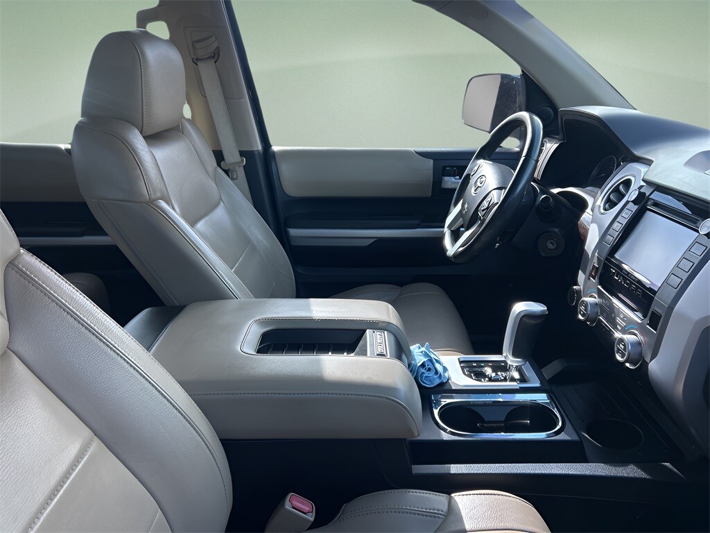 2014 Toyota Tundra Limited photo 4