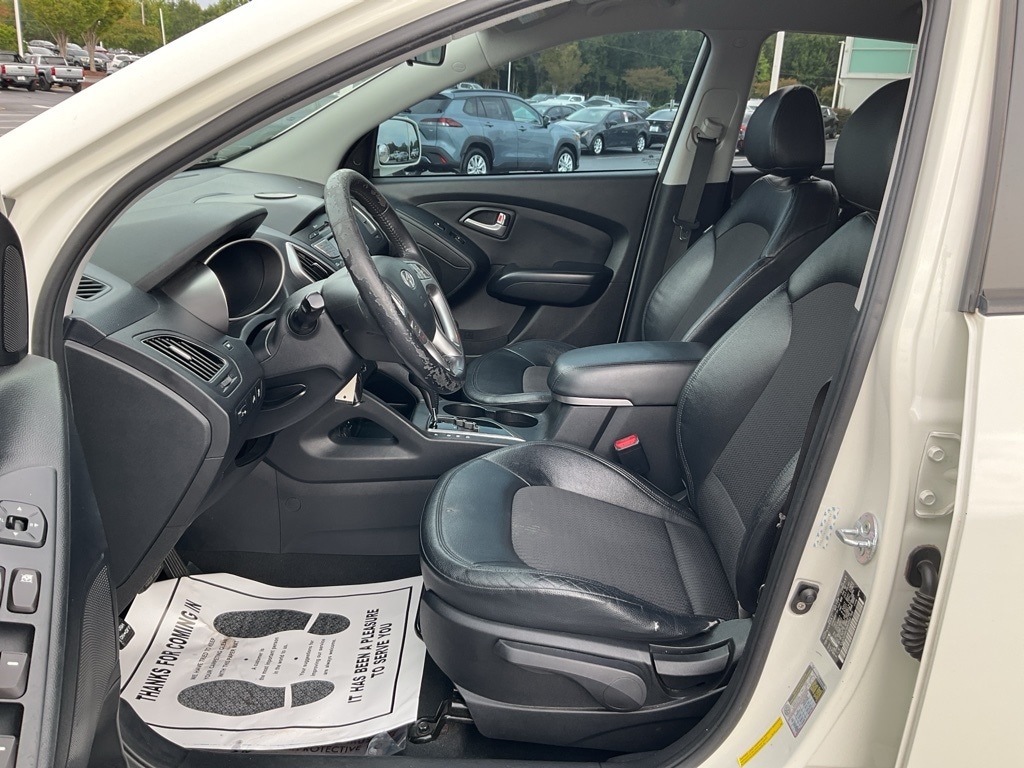 Used 2011 Hyundai Tucson GLS with VIN KM8JU3AC6BU256766 for sale in Greer, SC