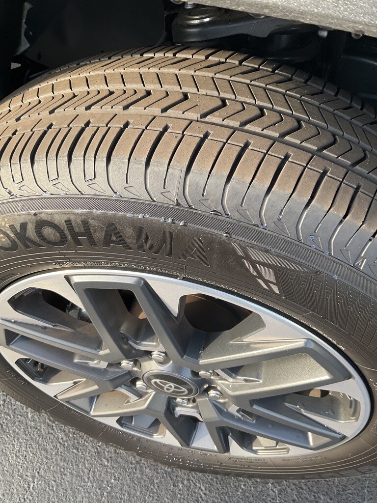 2025 Toyota Tundra Limited photo 2