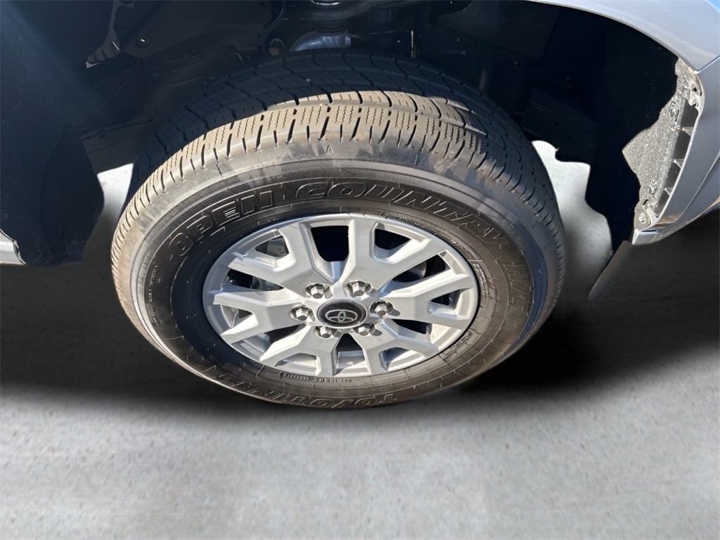 Used 2025 Toyota Tacoma SR Truck